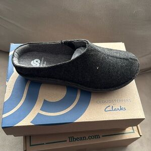 Clark’s women’s felt clogs